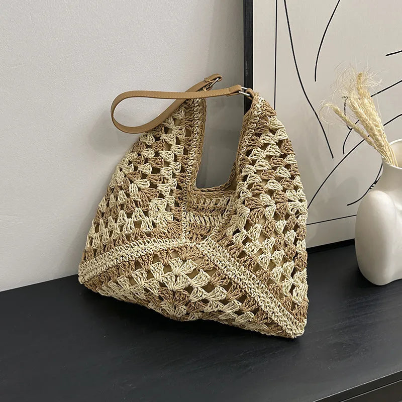 Handmade straw woven hollow contrast colour weave women's shoulder bag with polyester lining in khaki beige
