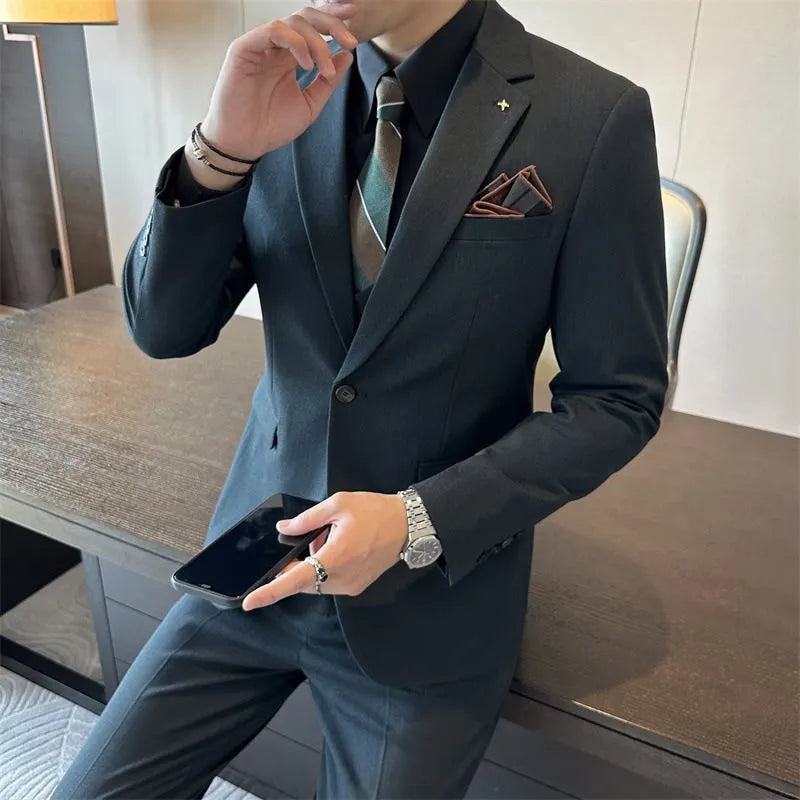 Men's slim fit formal blazer in chemical fibre blend fabric available in extended sizes