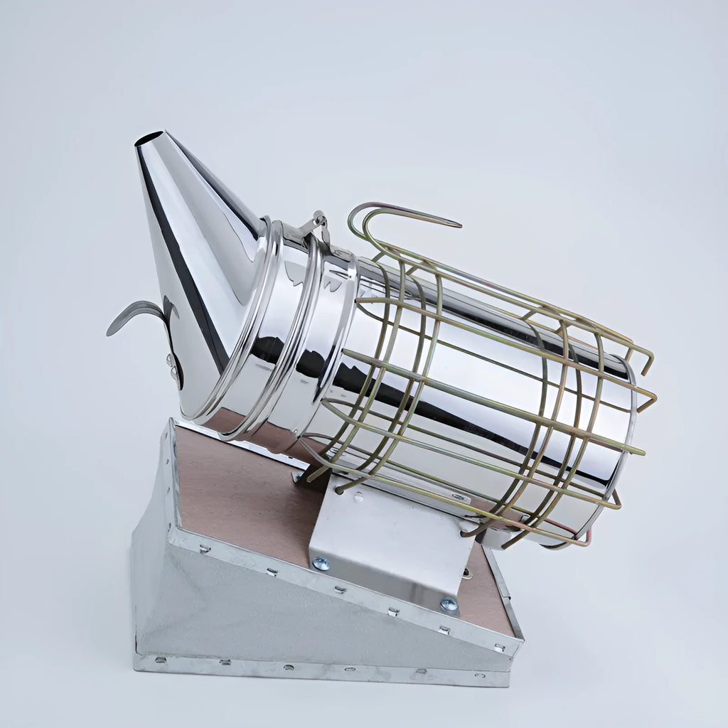 Manual stainless steel bee smoker with leather bellows, 10.5cm barrel diameter