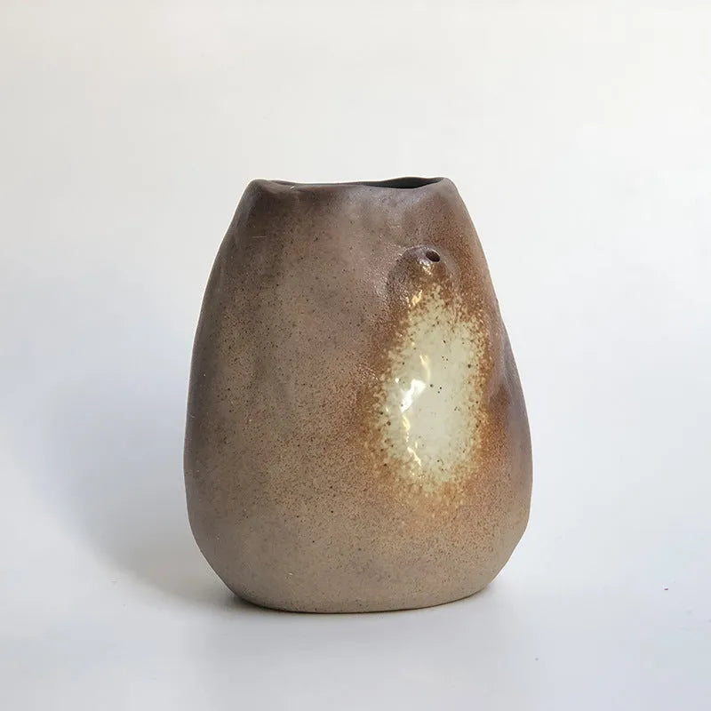 Glazed ceramic small vase in creative Japanese style as decorative ornament with six colour options