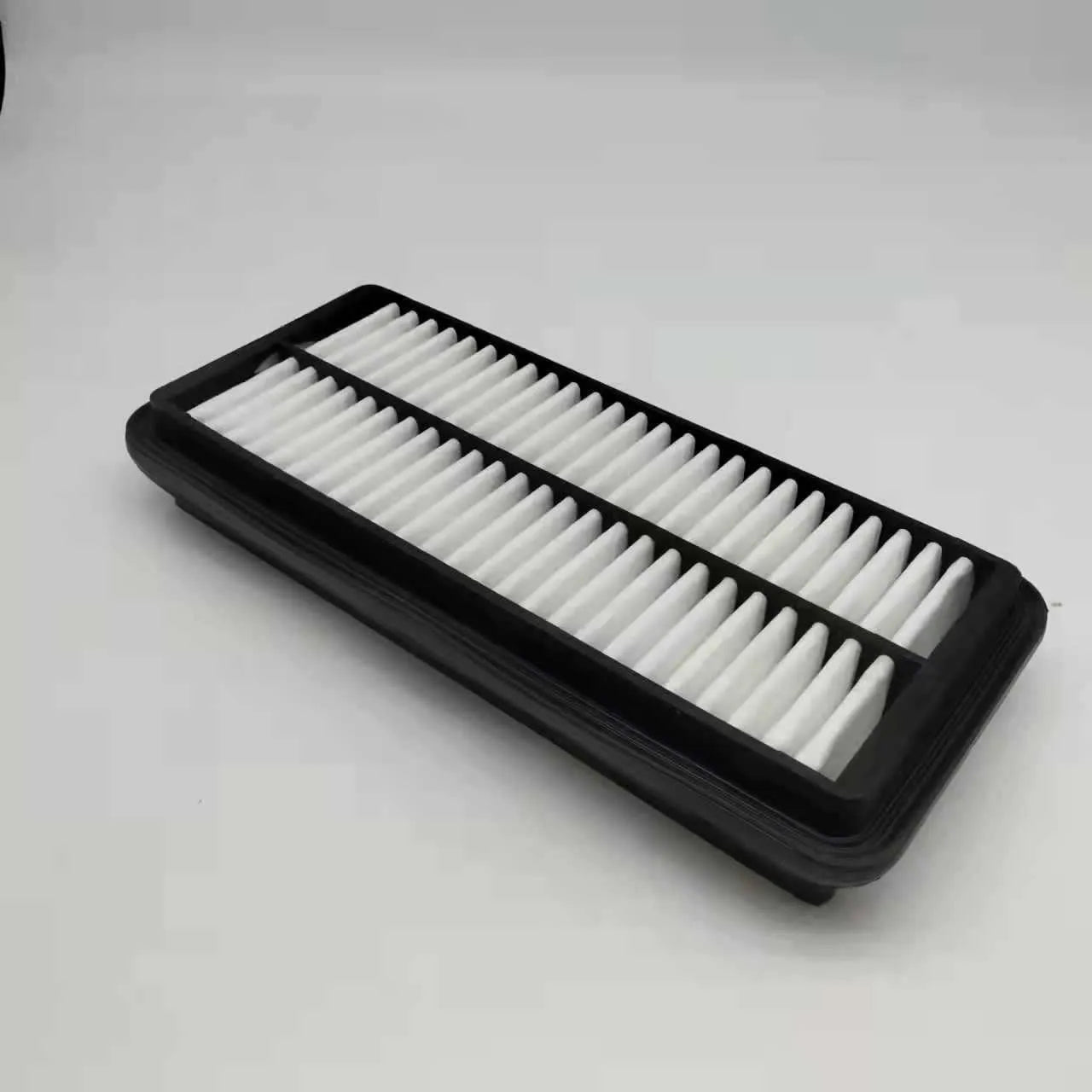 Black car air filter for Modern vehicles with 256mm diameter dimensions