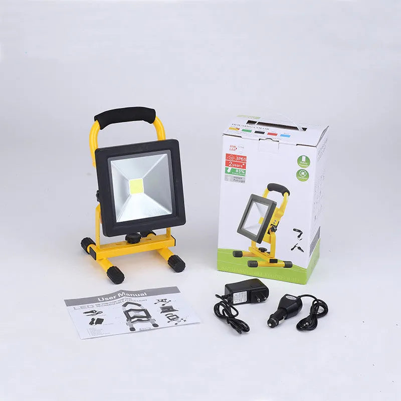Ultrathin rechargeable 10W LED flood light IP65 waterproof cold white aluminium body for outdoor camping