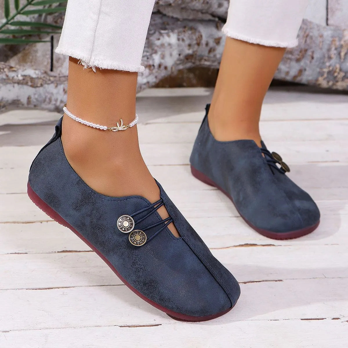 Ins square toe slip-on flat sandals for women, black artificial PU with rubber sole