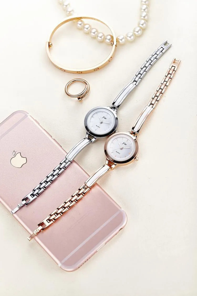 25mm round fashion watch bracelet with stainless steel strap, metal case, and gold or silver colour option