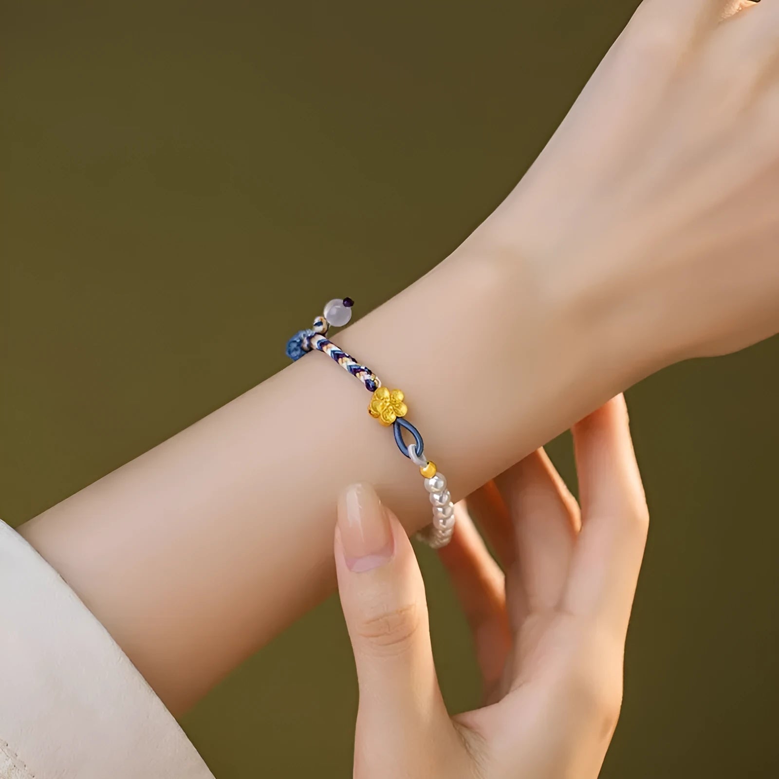 Sterling silver chalcedony carrying strap bracelet with Chinese flower weaving in peach colour