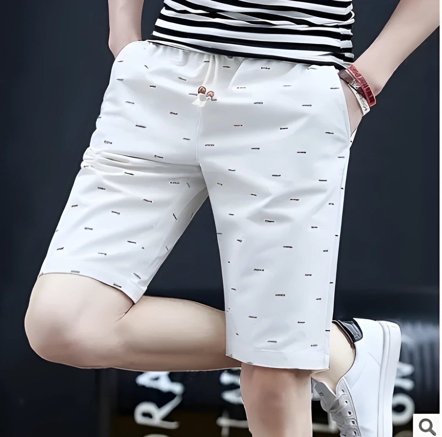 Men's cotton capri-length summer shorts with drawstring waist in multiple colour options