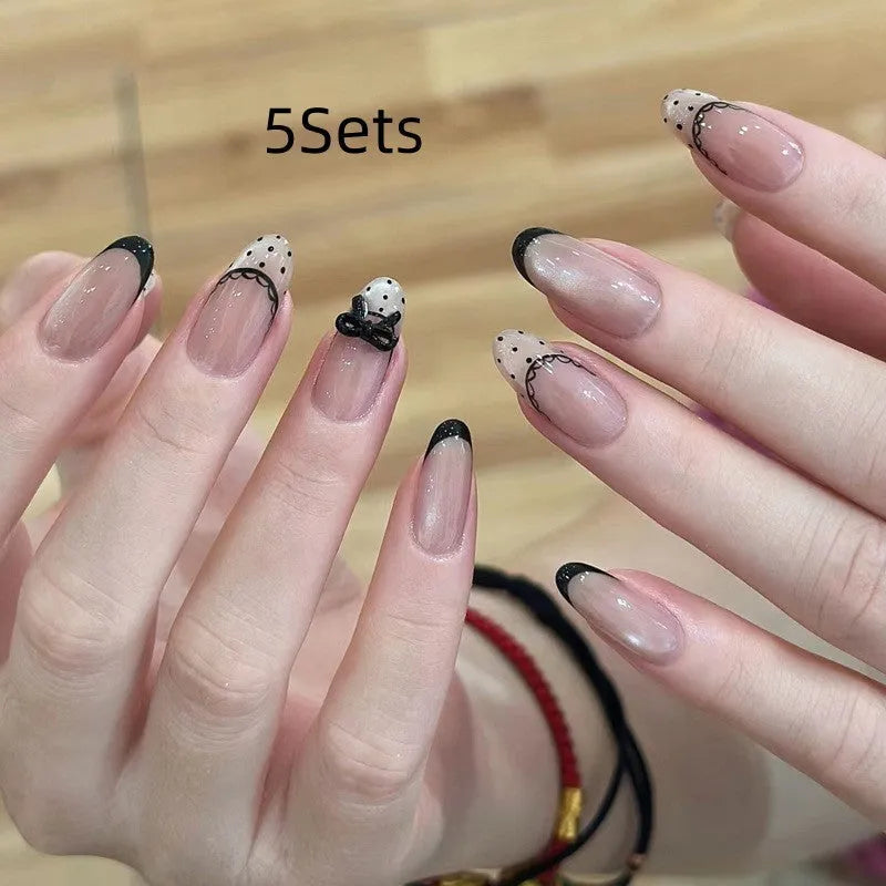Set of sweet girl style false nails in assorted colours, shown with 5, 10, and 15 pair packaging options.