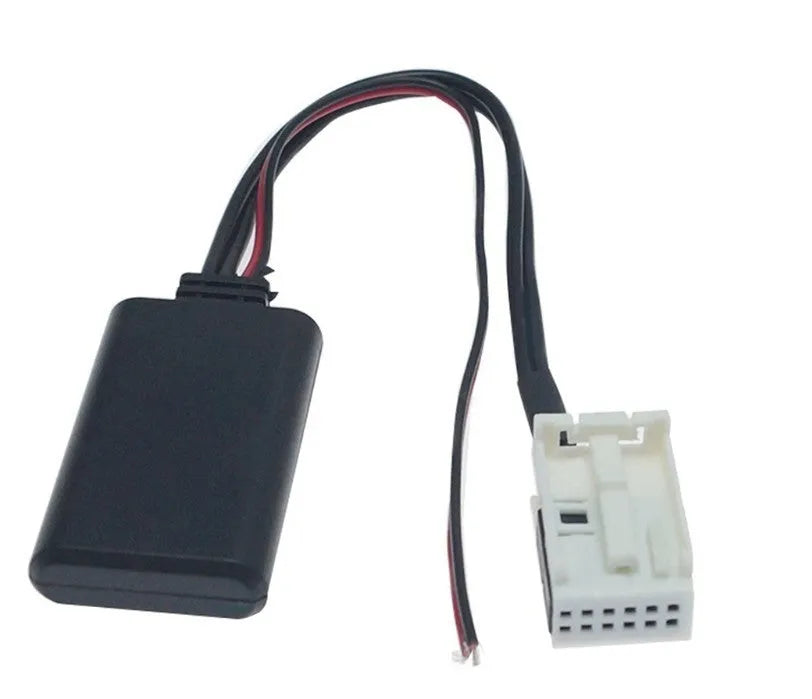 Bluetooth aux adapter cable and microphone kit for Citroën and Peugeot RD4 car stereos.