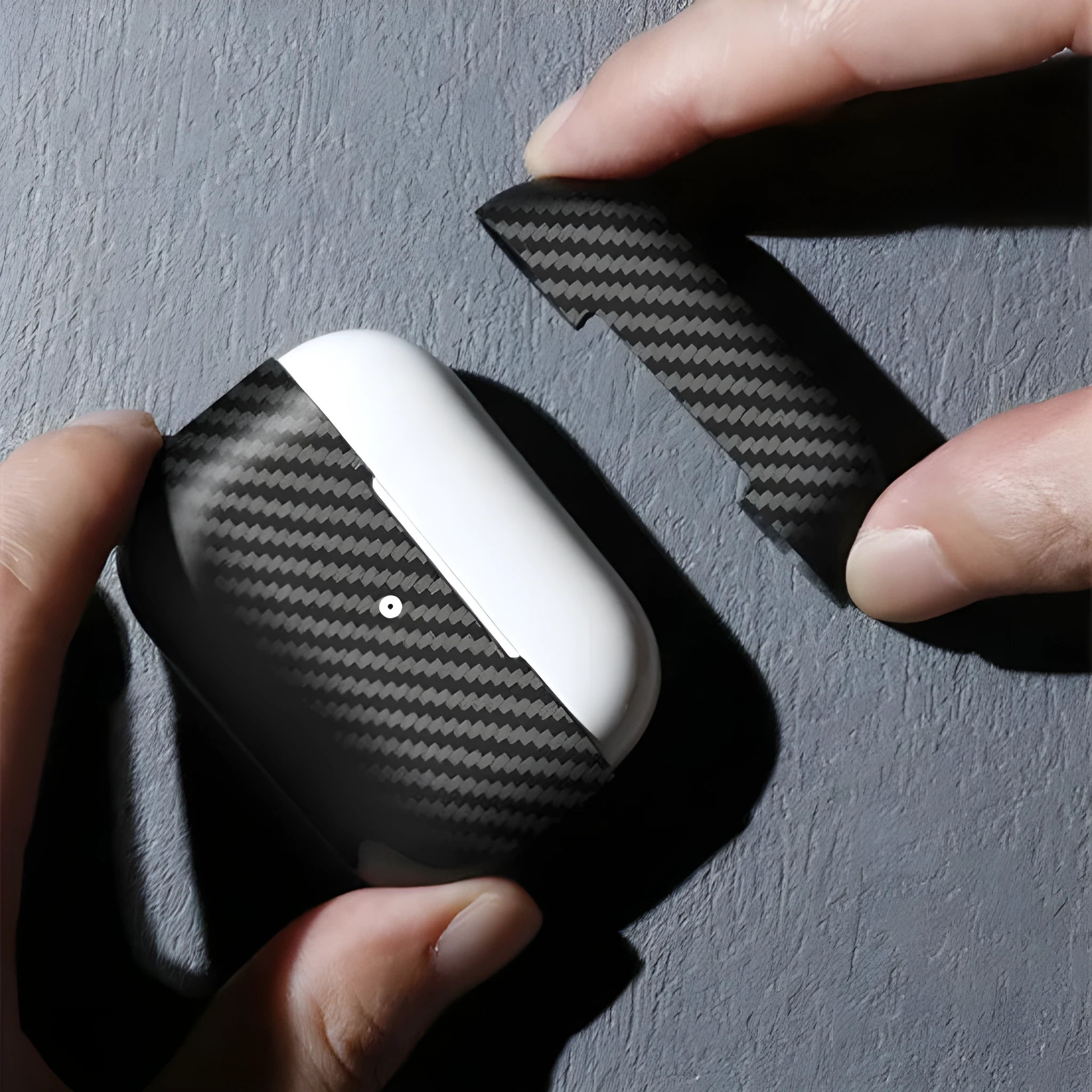 Carbon fiber wireless earphone case for Airpods Pro 2 with matte surface finish