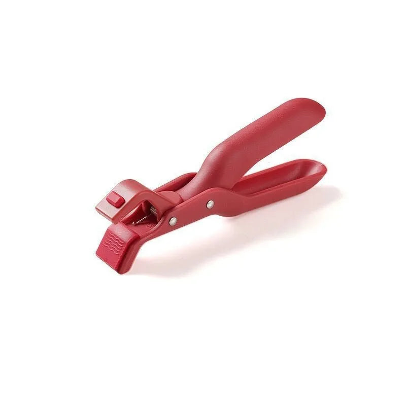 Creative household kitchen silicone anti-scalding clip in carmine and green, PP construction for pot handle protection