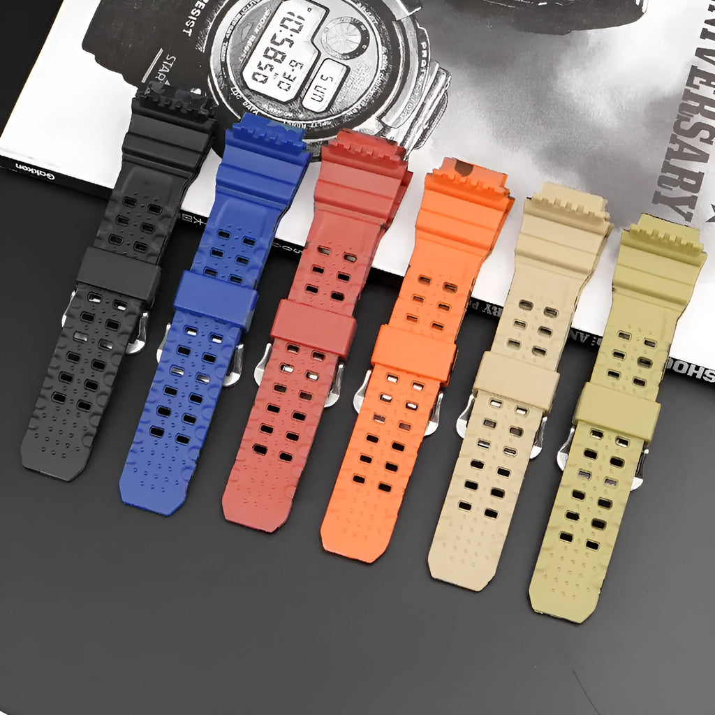 Camouflage patterned TPU watch strap with silver buckle, showing 12+7 cm length