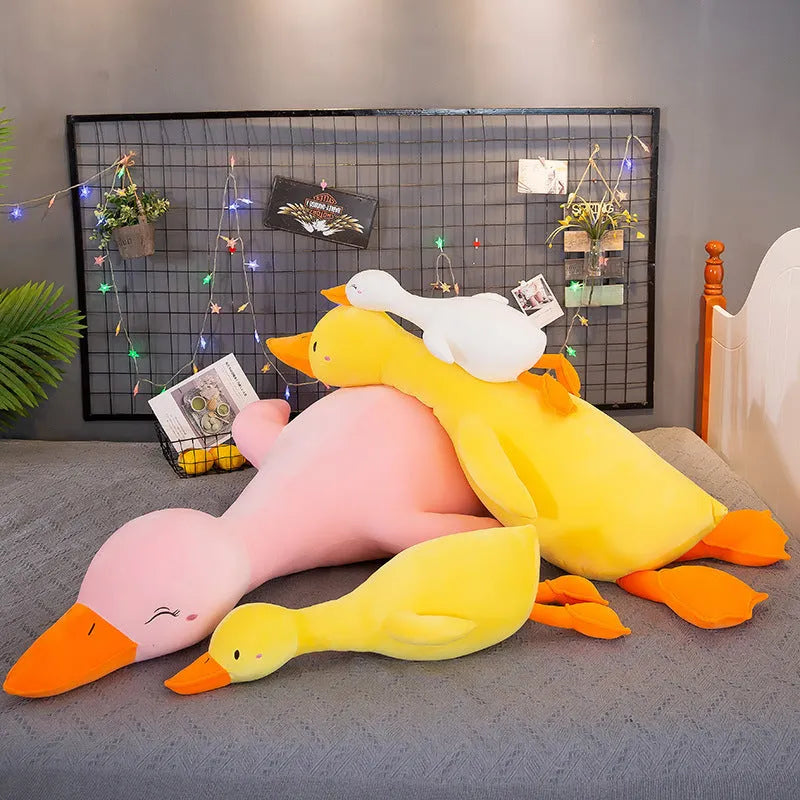 Lying style plush duck toy in white, yellow or pink, 65cm to 160cm, down cotton filled.