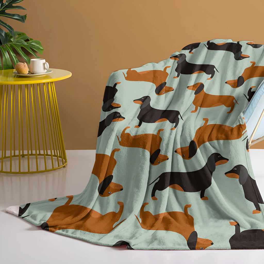 Green flannel sausage blanket with cute pet print, 75x100cm, soft and fluffy for sofa or camping use