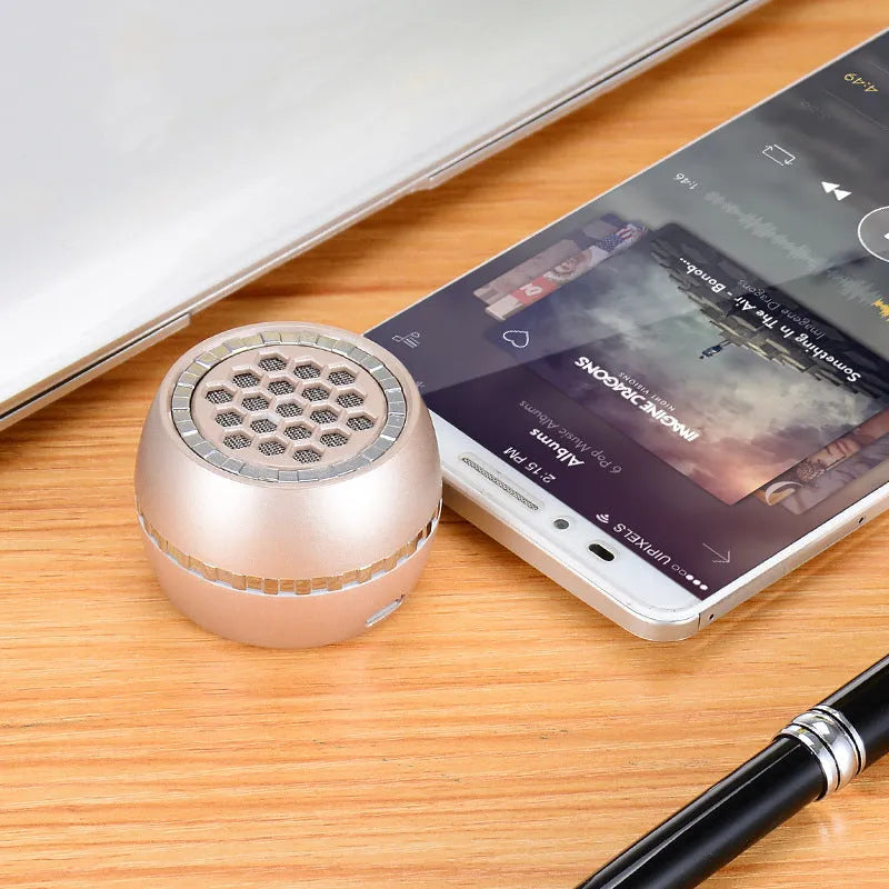 Universal external amplifier speaker in black, local gold, or rose gold with engineering plastic housing.