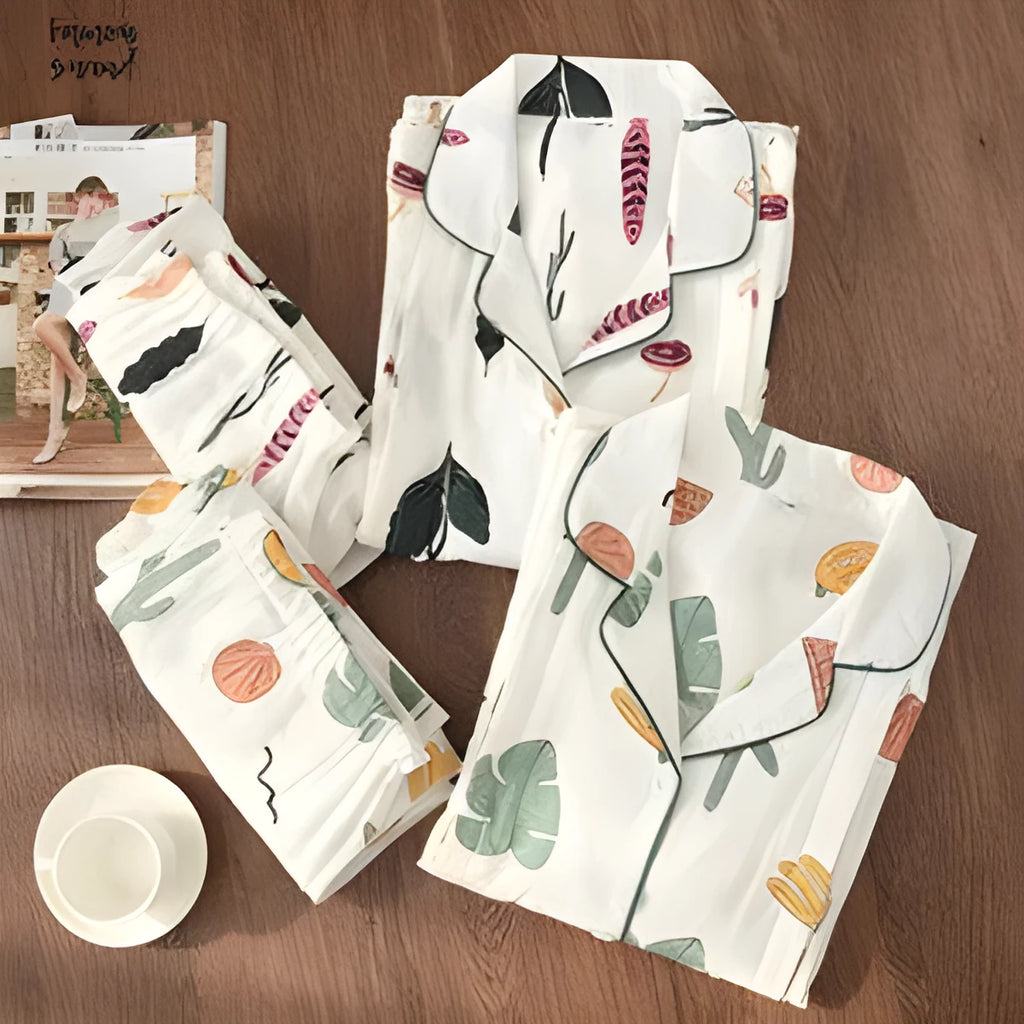 Cotton thin maternity pajama set with turn-down collar and bell sleeves in solid natural colour