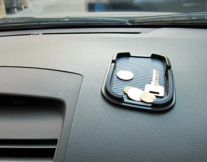 Black car anti-skid pad compatible with Apple iPhone 6 Plus, 15.5x10cm, mobile navigation bracket