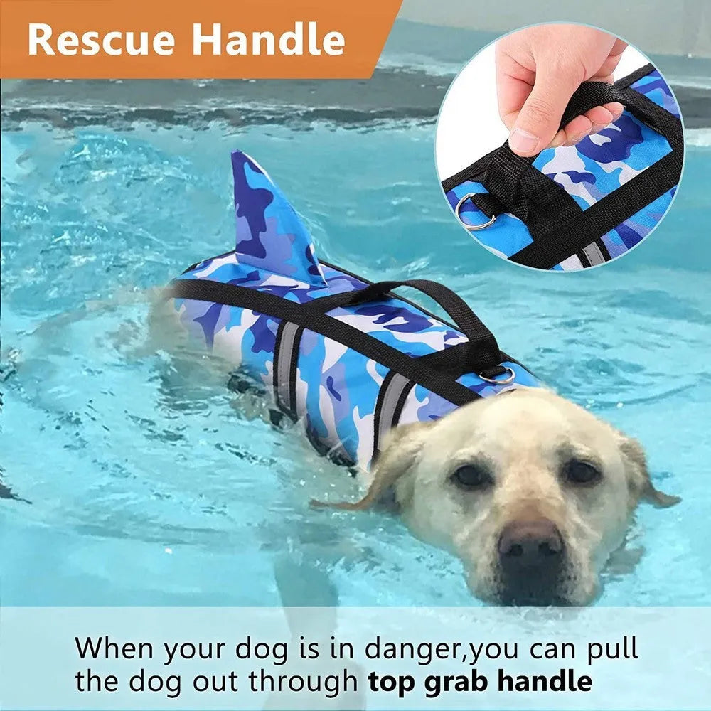 Dog life jacket in camouflage shark design, blue or rose red, sizes XS to XXL for pet swimming.