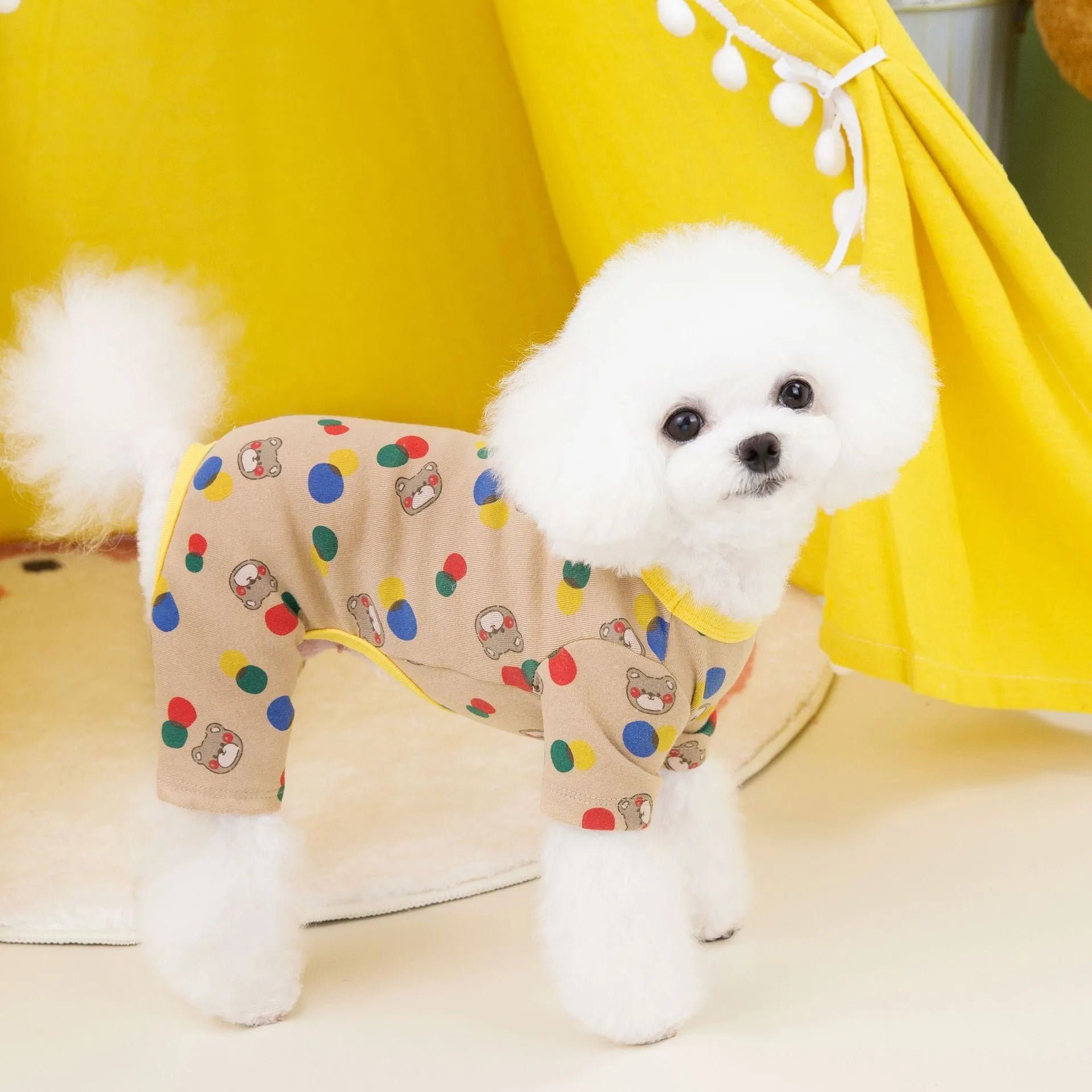 Dog pet clothes with colourful ball bear print in beige on a casual cotton-spandex pet top