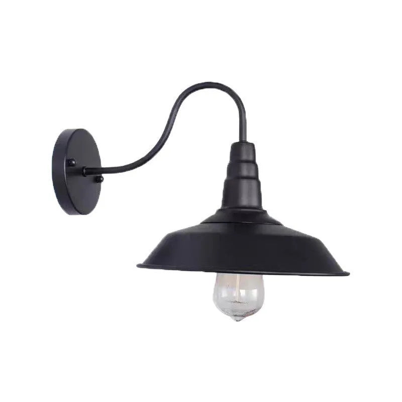 Retro-style outdoor wall lamp for villa courtyards in copper or silver finish with angled design options