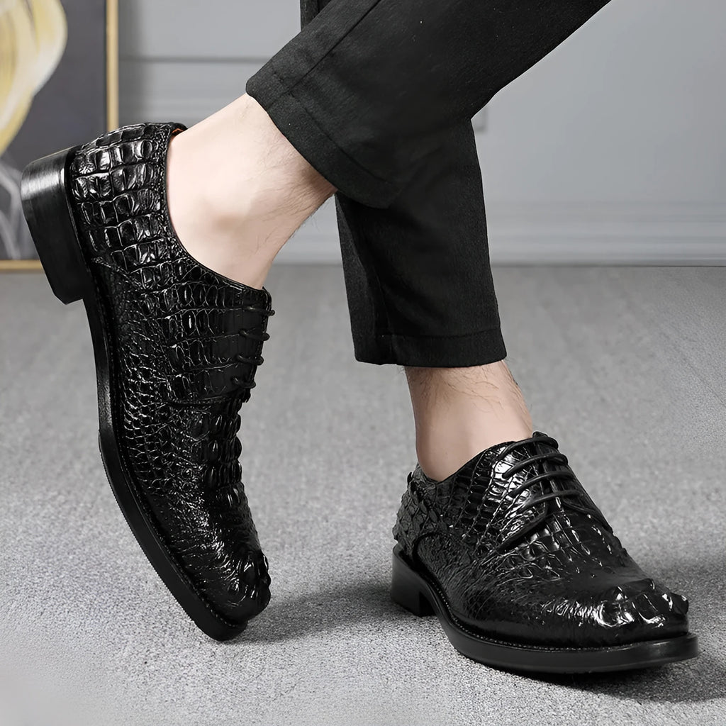 Handmade men's crocodile leather formal shoes in black, round toe, low-top, genuine leather sole