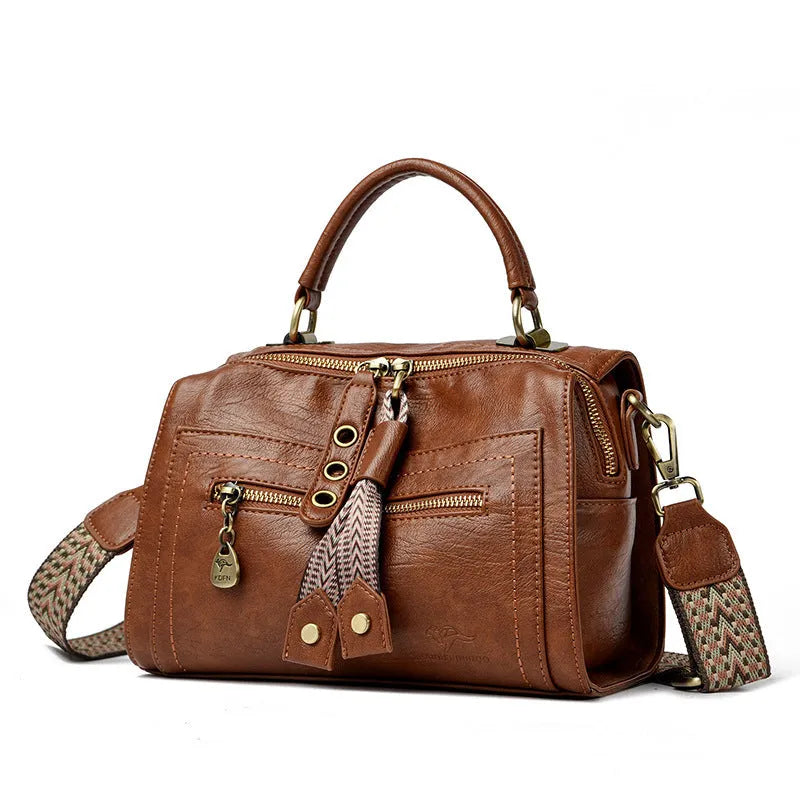 Women's one-shoulder crossbody bag in retro square design, available in six colours