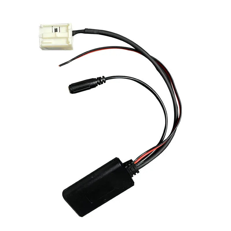 Bluetooth aux adapter cable and microphone kit for Citroën and Peugeot RD4 car stereos.