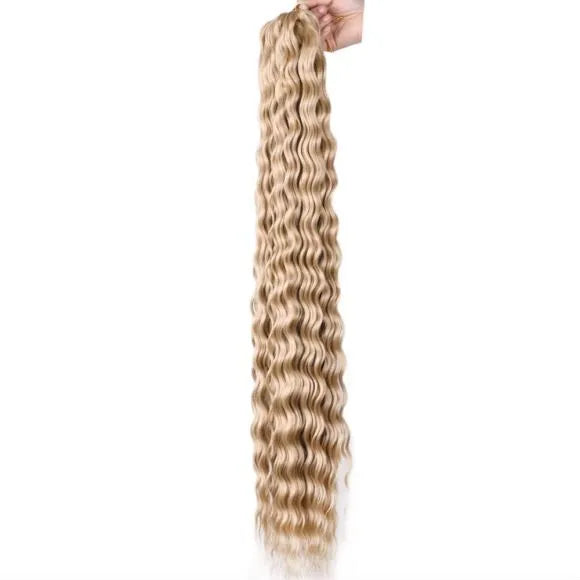 Long 32-inch synthetic wig in a natural brown colour with full, flowing fibres