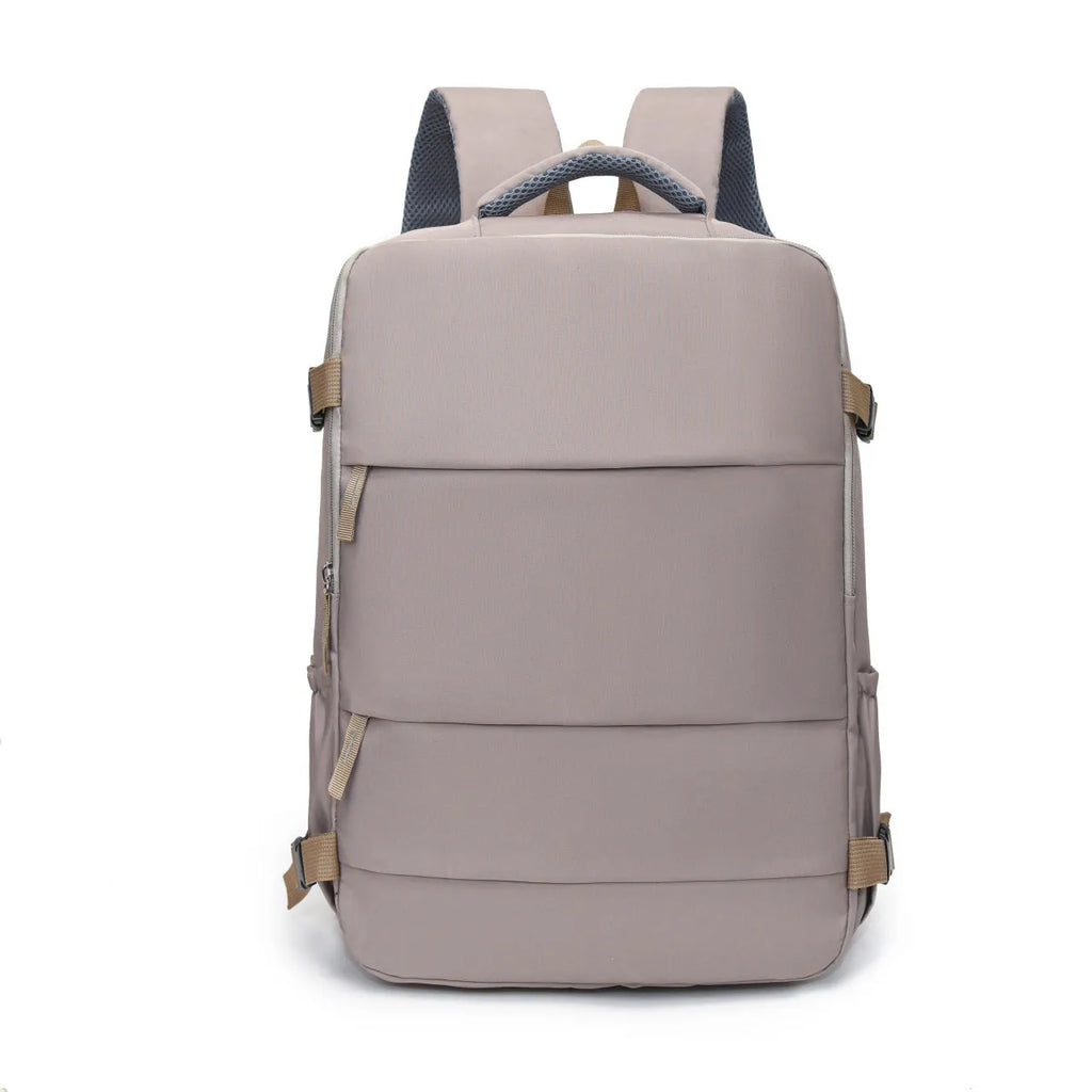 Large capacity dry wet separation backpack in black with polyester lining, 20-35L, for gym and travel