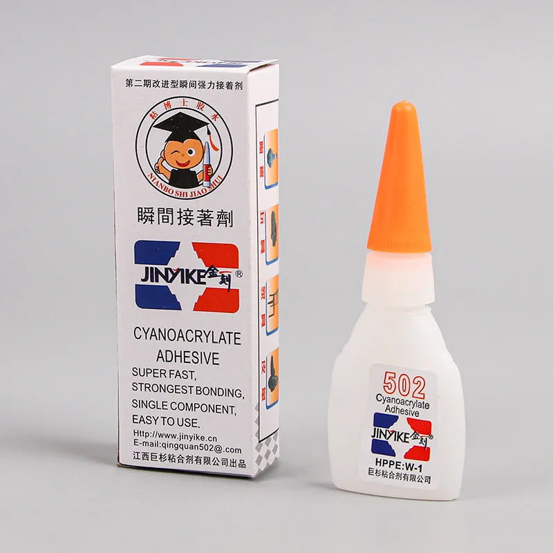 Instant strong adhesive patch for shoe repair in 3g and 8g formats with specialised glue formula
