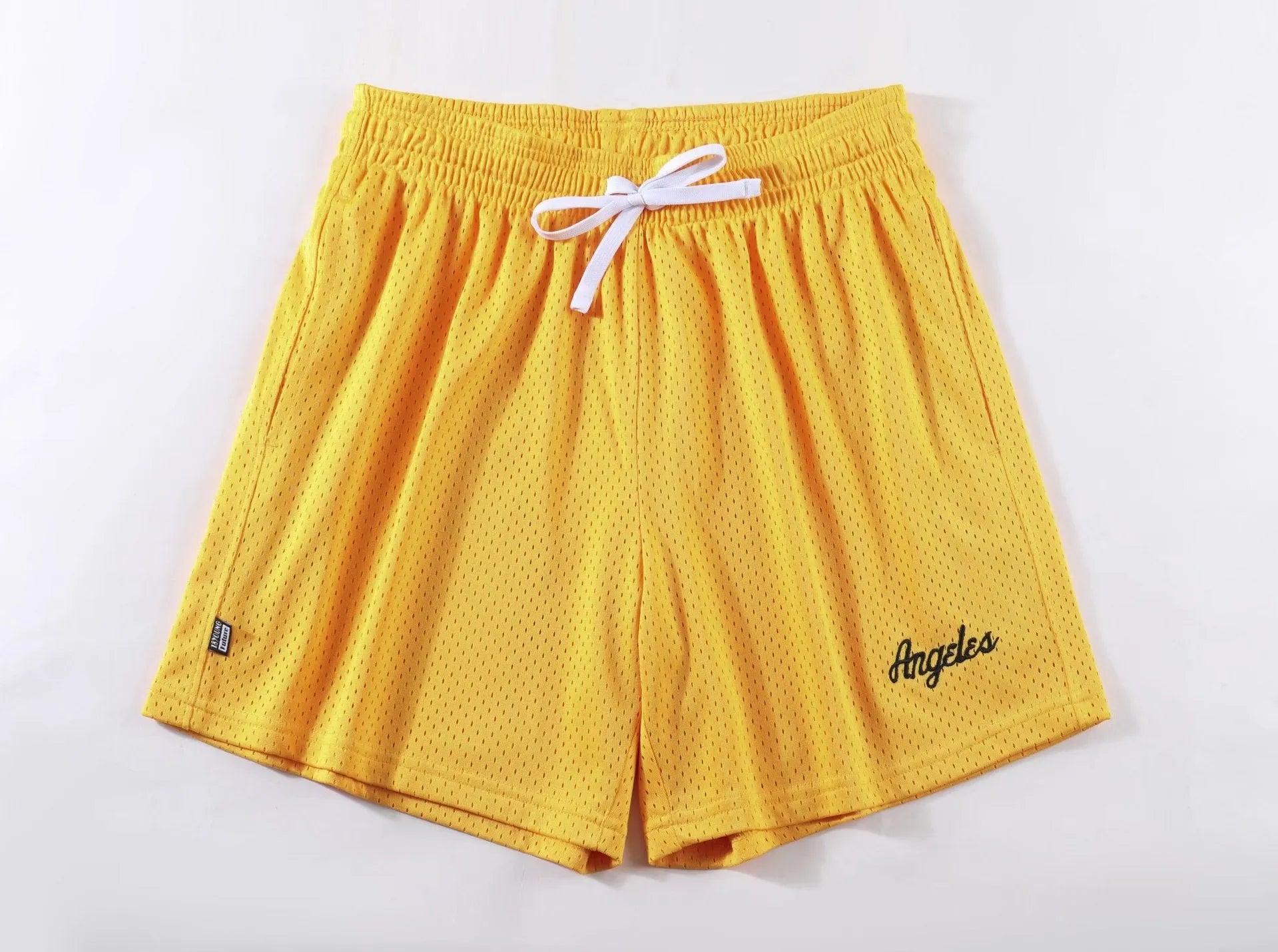 Men's double-layer mesh shorts in various colours for summer sports and leisure wear