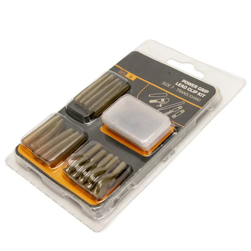 European carp fishing accessory set with 30 pieces including tubes, hoses, and screws on a blue background.