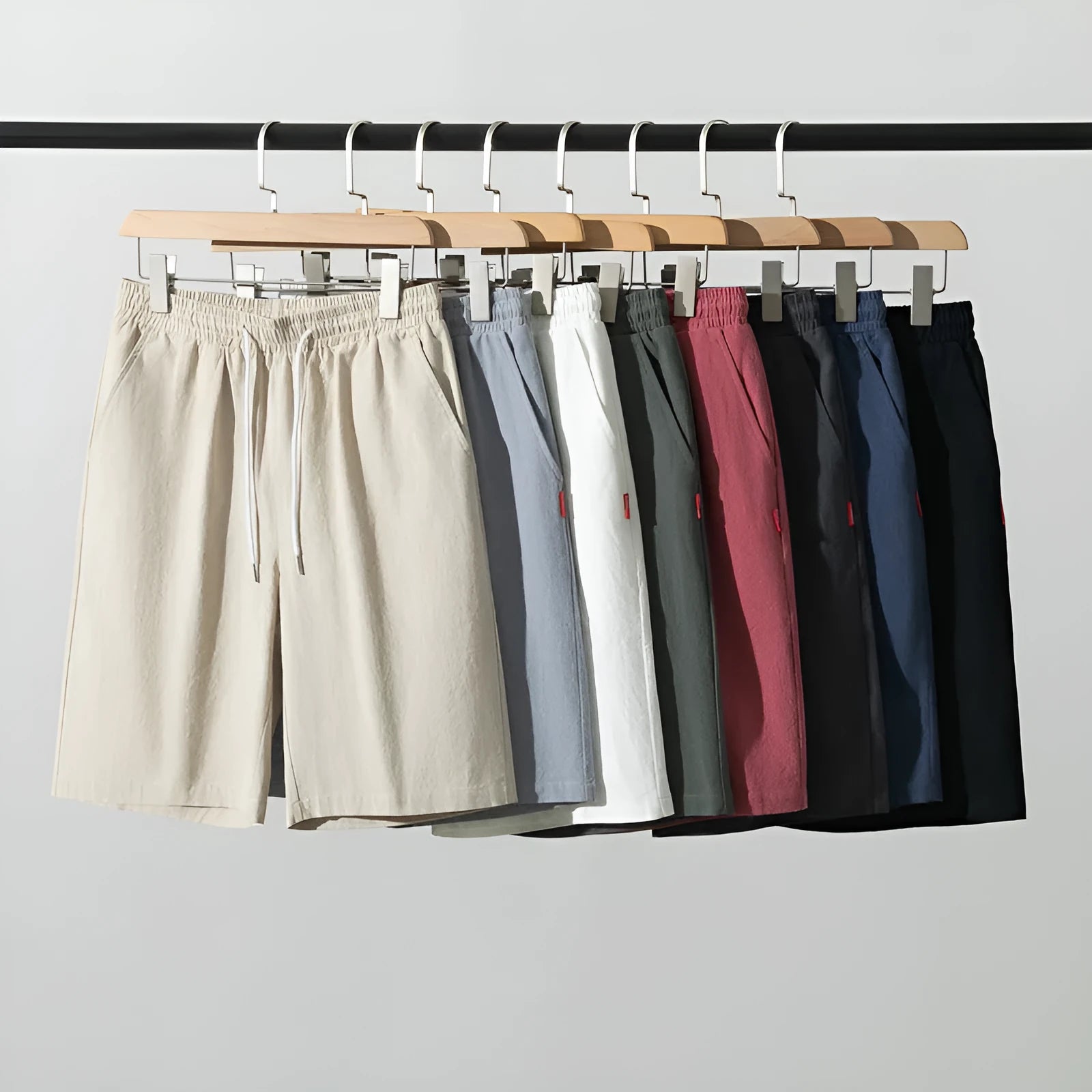 Cotton and linen cropped trousers in a solid colour with a drawstring mid waist.