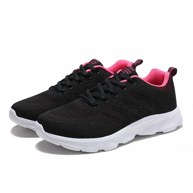 Women's breathable mesh running shoes with Flyknit upper, round toe, flat heel, in black pink colour