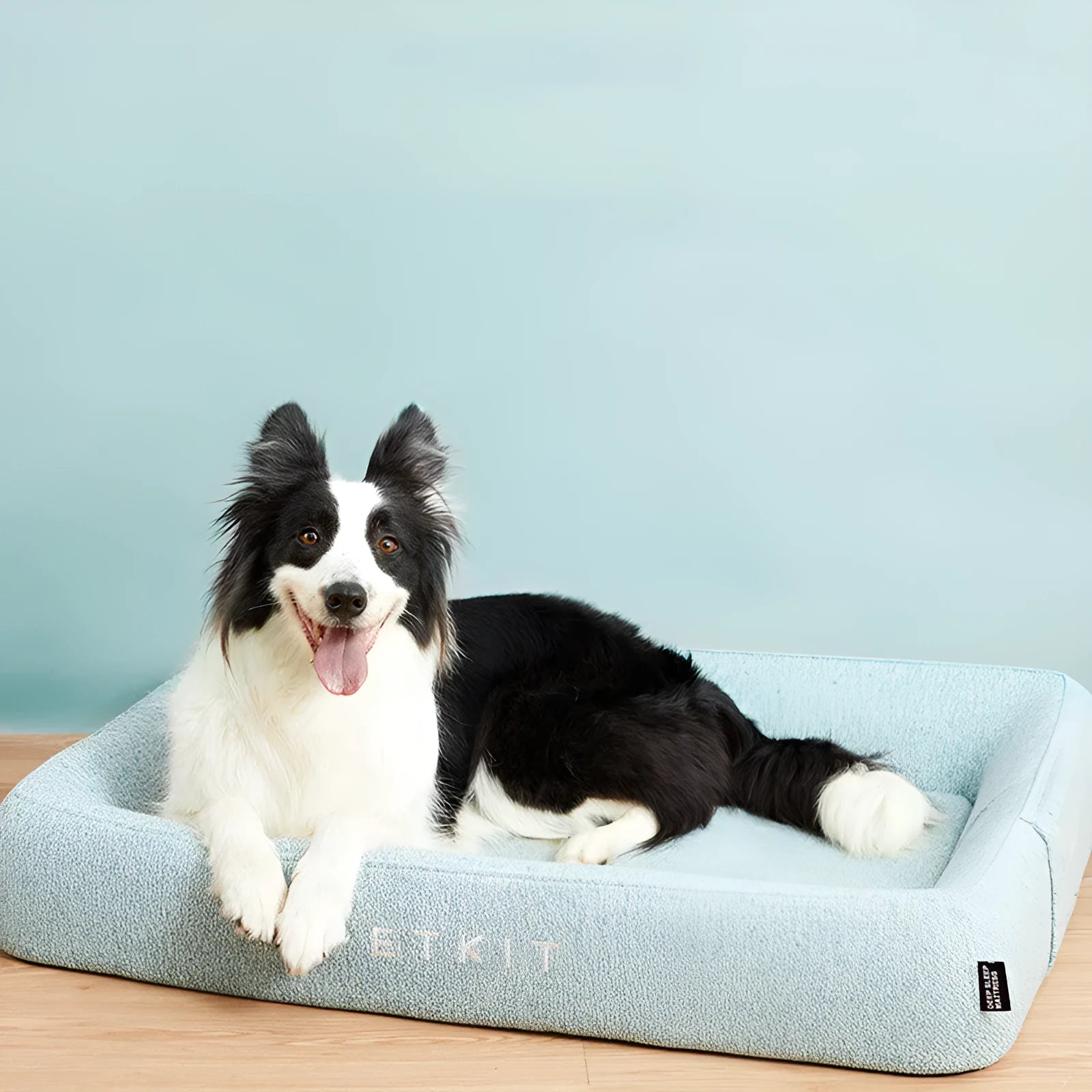 Four Seasons Nest dog bed in Pine Green with removable washable cover and memory sponge inner core