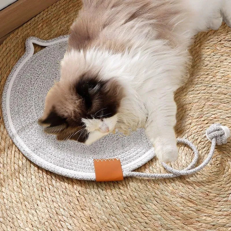 Round natural cotton rope cat scratcher mat with hanging ear and cat ball toy, sizes M 50cm and S 40cm.