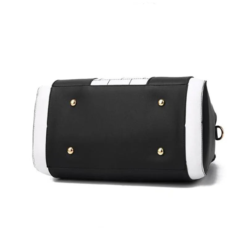 Large horizontal square PU shoulder bag for women with car suture design, zipper closure, and multiple internal pockets