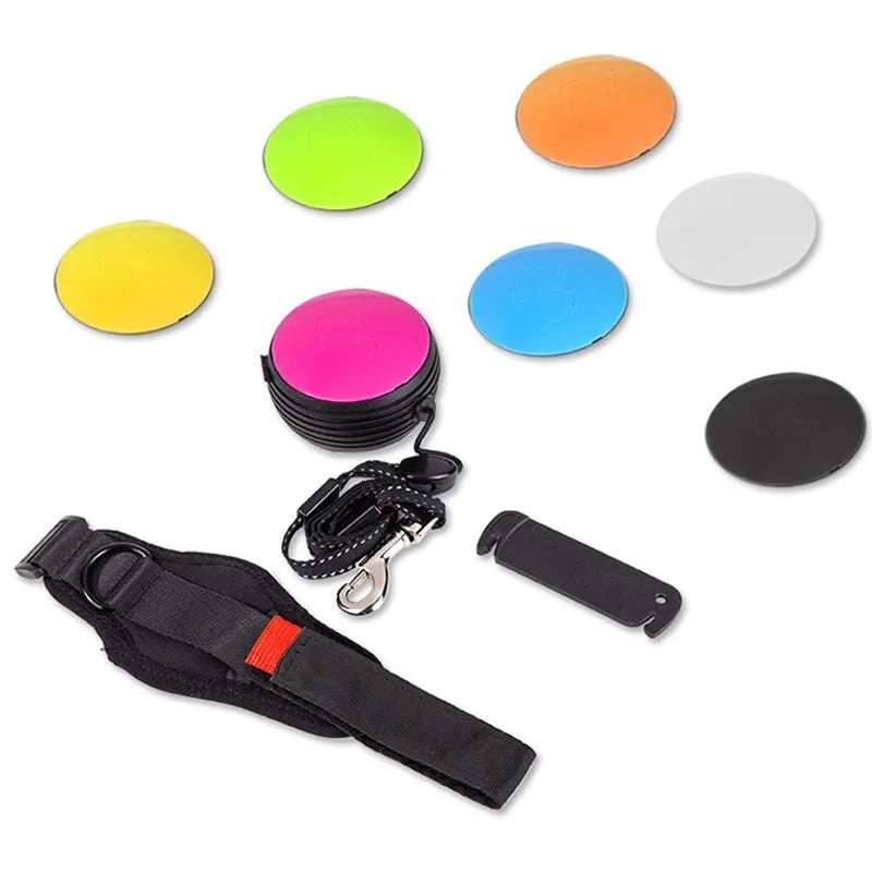 3-metre explosion-proof retractable dog leash in bright colours with automatic retraction mechanism