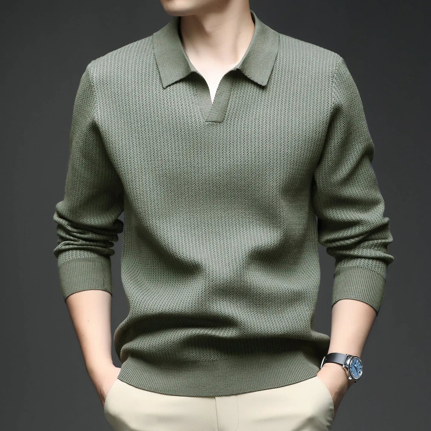 Men's loose fit casual pullover sweater in green, shown on a model for autumn leisure wear.