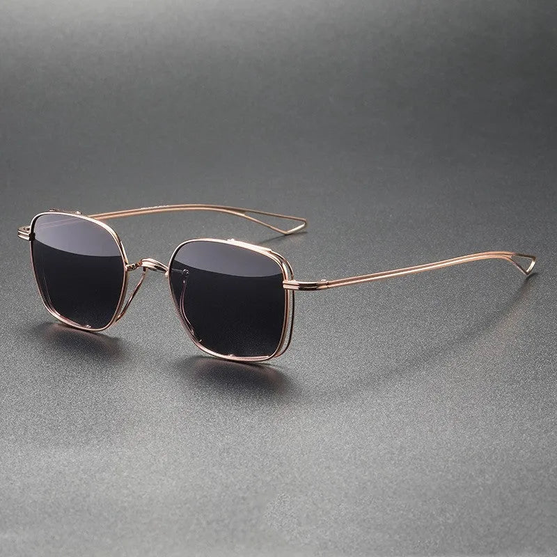 Polarized sunglasses with pure titanium frame in box style, gun mount colour with black and gray lenses