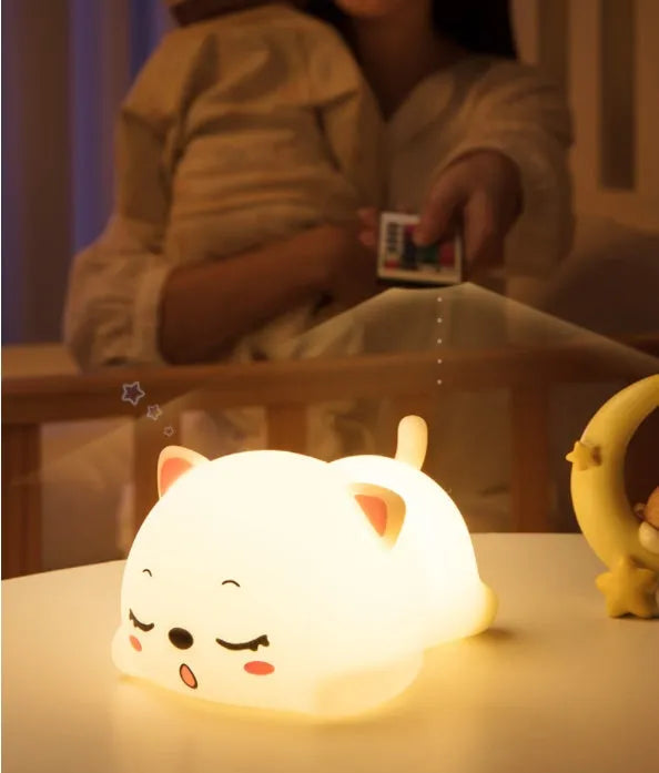 Silicone bedside night light 0.45W low voltage 137x98x76mm colourful remote control option