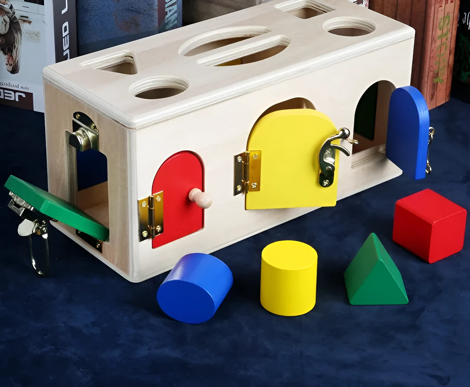Wooden shape lock box educational toy with 12 colourful pieces for preschool children