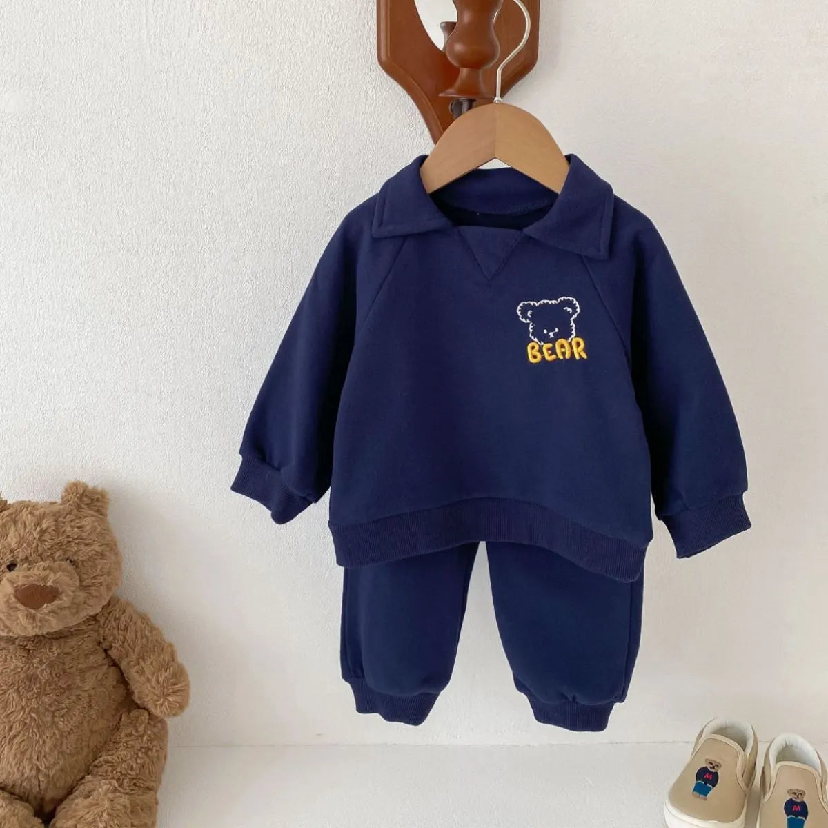 Baby bear lapel sweater two-piece set in sapphire blue or khaki beige, cotton shirt and pants outfit, sizes 66cm to 100cm