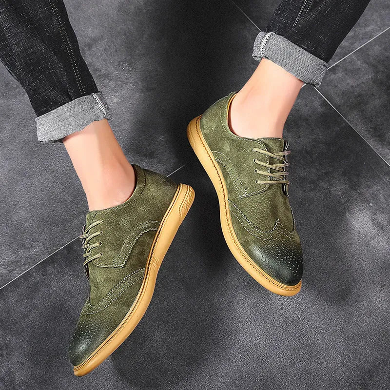 Men's black genuine leather low-top lace-up business shoes with a rubber sole.