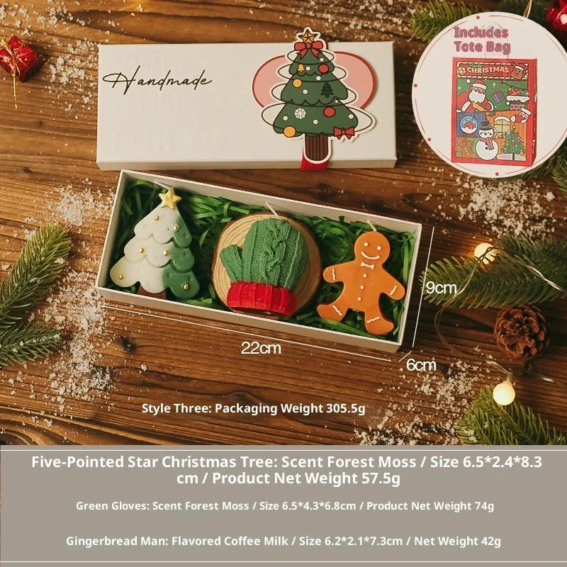 Christmas scented candle in soy wax gift box with wood pad and Christmas tree shape