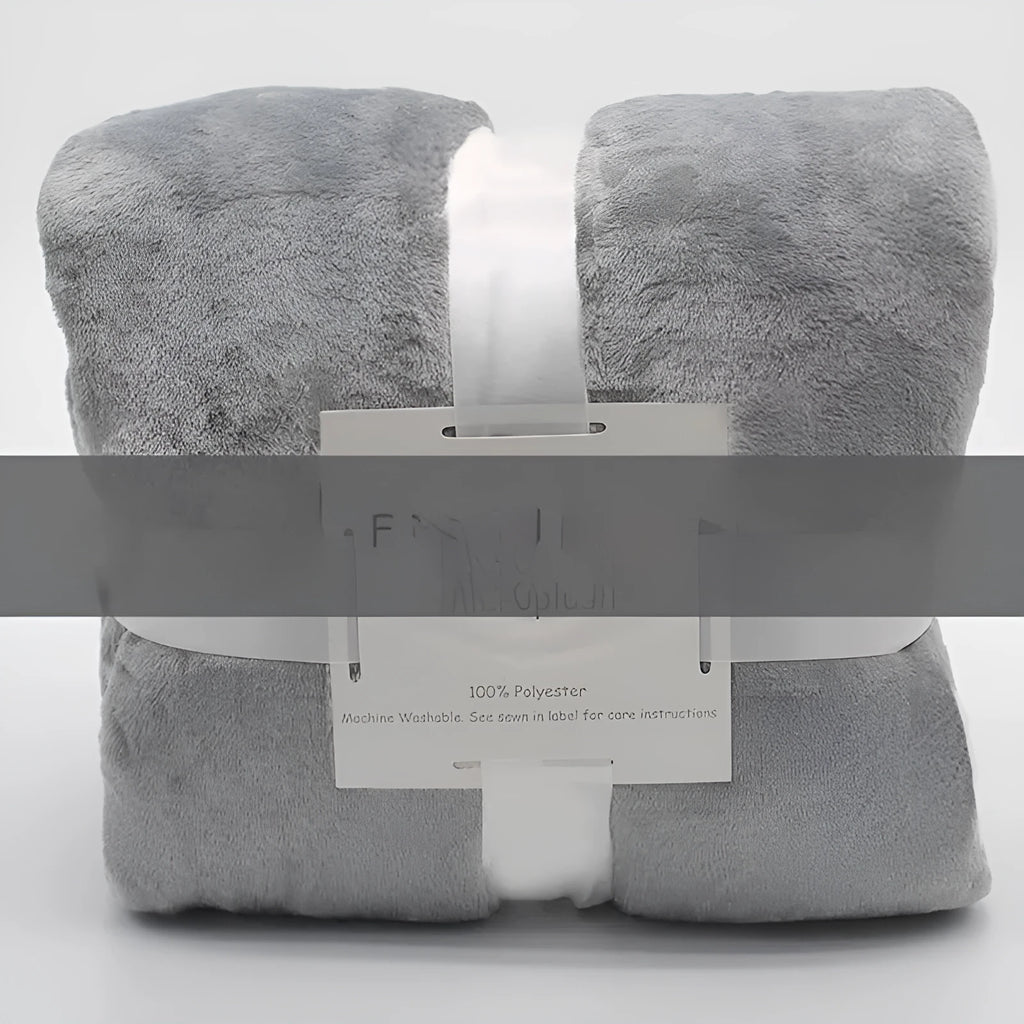 Light gray polyester coral flannel air conditioning blanket, solid colour, simple modern style
