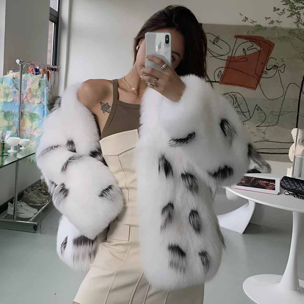 Black and white plus size Korean-style faux fur coat with short length and slim fit.