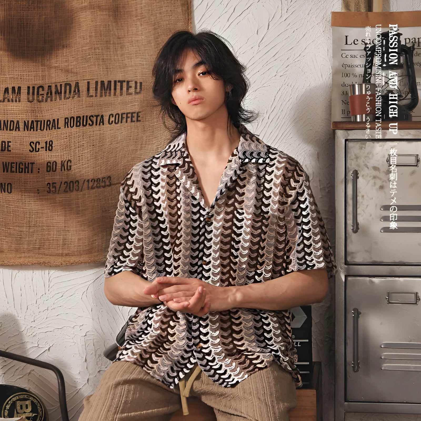 Japanese style Cuban collar fleece-lined short sleeve shirt in grey with jacquard detail.