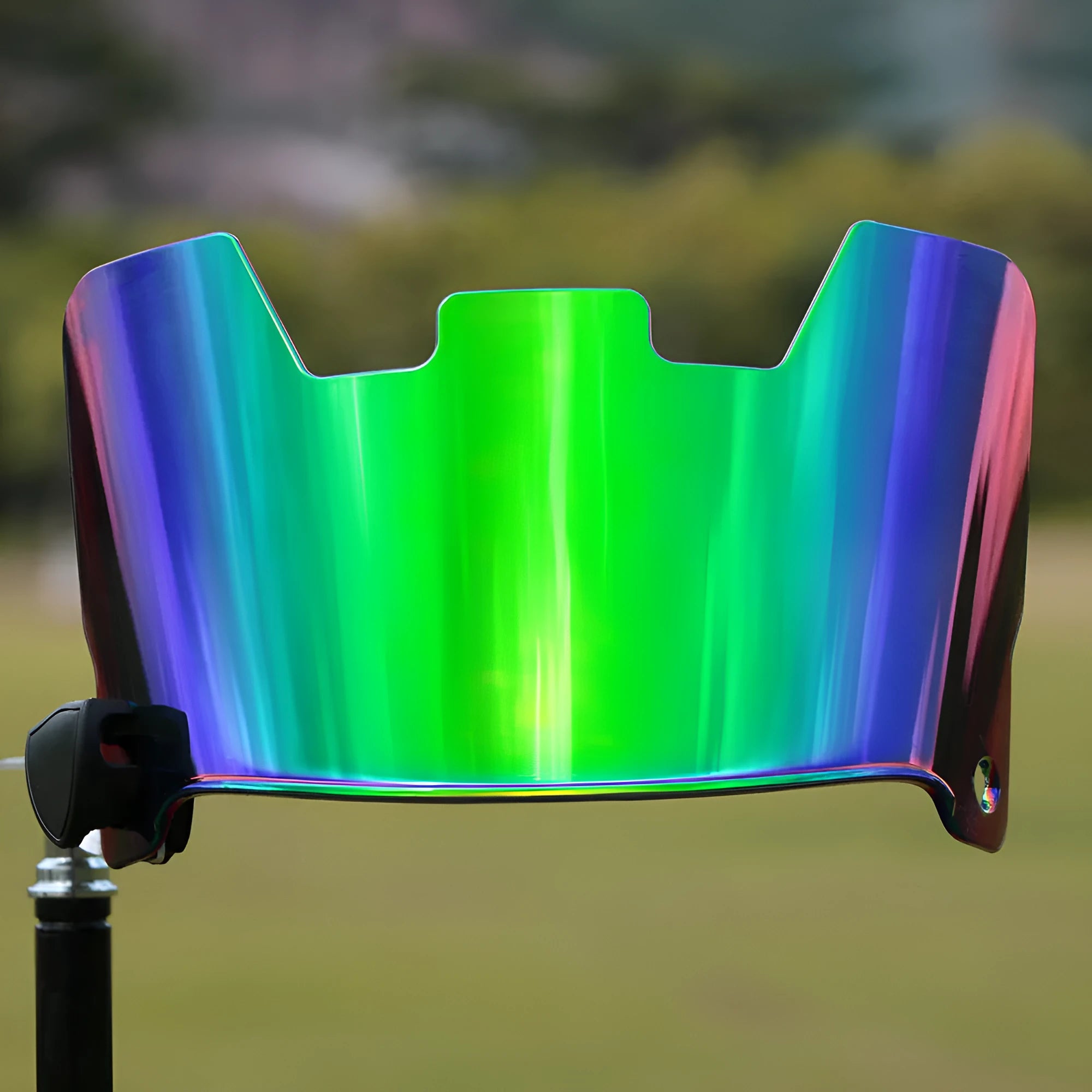 Rugby helmet goggles in multicolour options with tool-free installation system