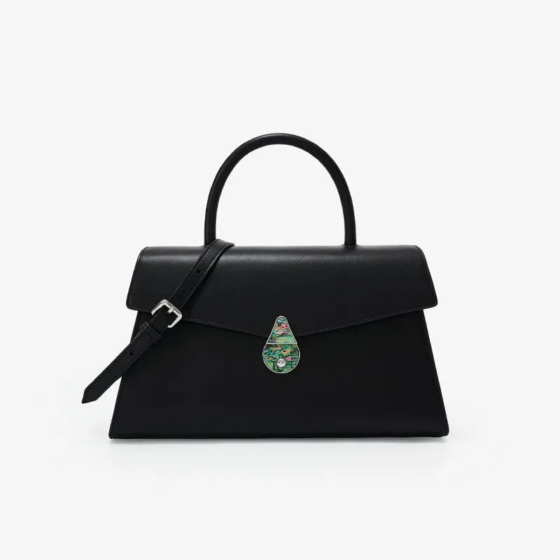 Women's large capacity top layer cowhide leather shoulder bag with adjustable 52-57cm strap, black or red, flap latch.