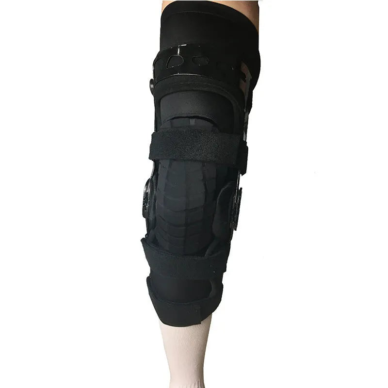 Black anterior ligament knee pad supporter shown with left and right leg size tags.